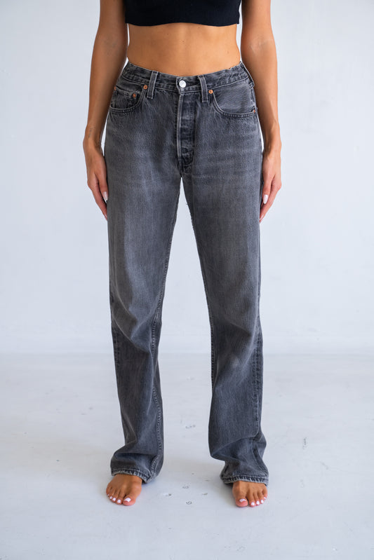 501 Vintage Levi's | Size 27